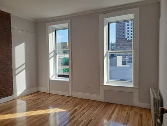 Rented by Signature Property Realty