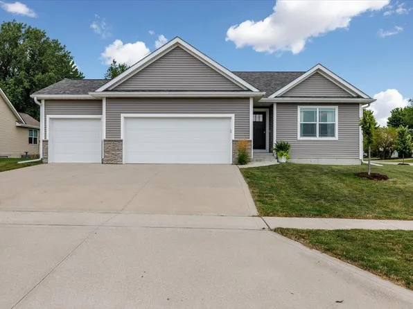 5305 Rowling Dr, Ames, IA 50014