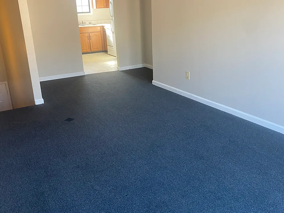 708 E Lincoln Trail Blvd #3