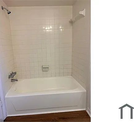 460 Crabapple Ct — Photo 2