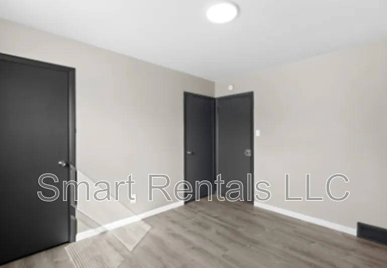 3112 Arsenal St #9 — Photo 3