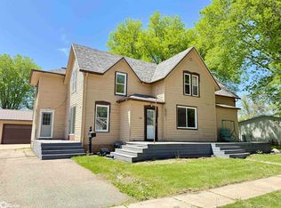 1060 Bush Ave, Garner, IA 50438