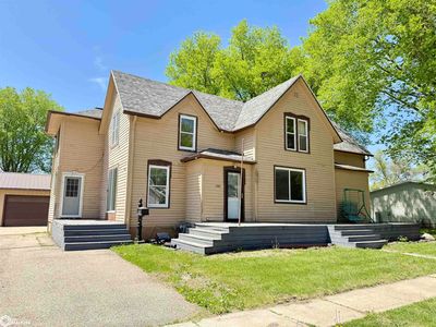 1060 Bush Ave, Garner, IA, 50438