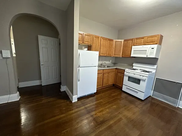 35 E Tryon Ave, Teaneck, NJ