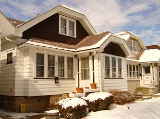 2251 S 71st St, West Allis, WI 53219