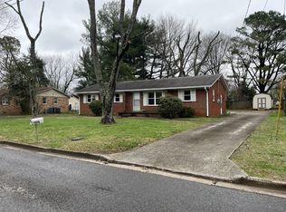 1930 Russell Dr, Murfreesboro, TN 37130