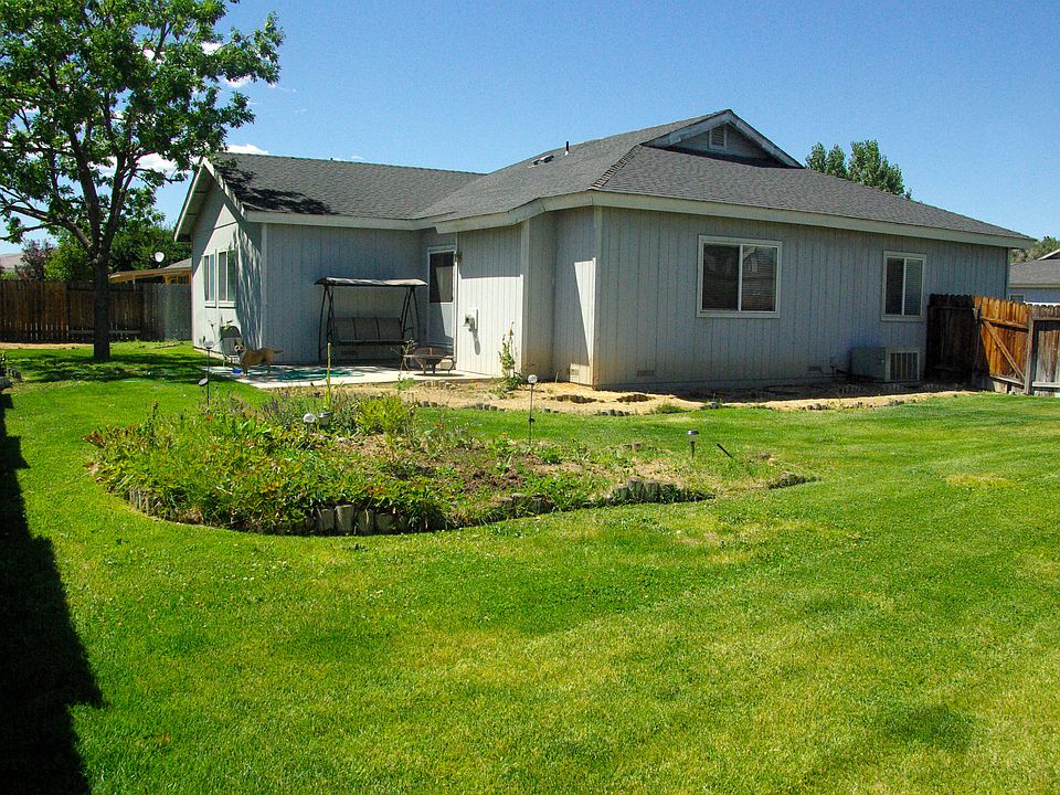 1st image of 2046 S Mackenzie Cir