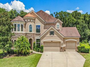 3242 Watermark Dr, Zephyrhills, FL 33544