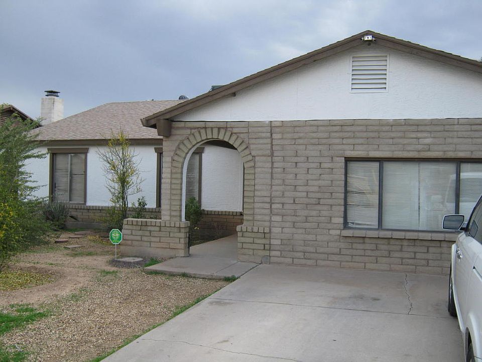 1st image of 7959 W Meadowbrook Ave