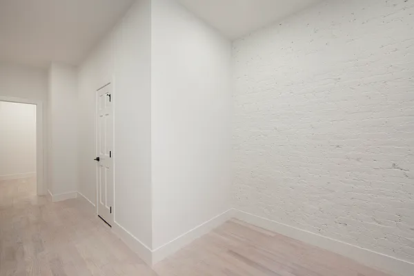 Rented by R New York | media 4