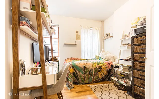 Rented by Douglas Elliman | media 15