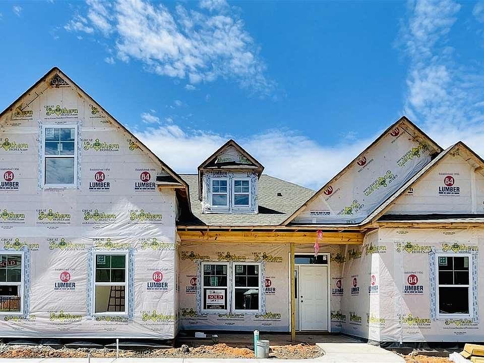 1st image of 605 Jacobean Ct Lot 8