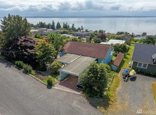 4169 Possession Shores Rd, Clinton, WA 98236