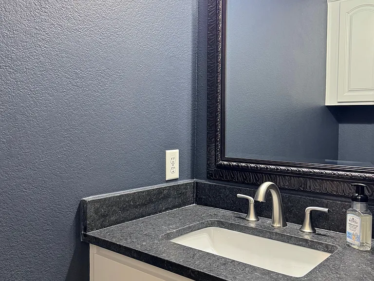 367 Dublin St — Photo 17