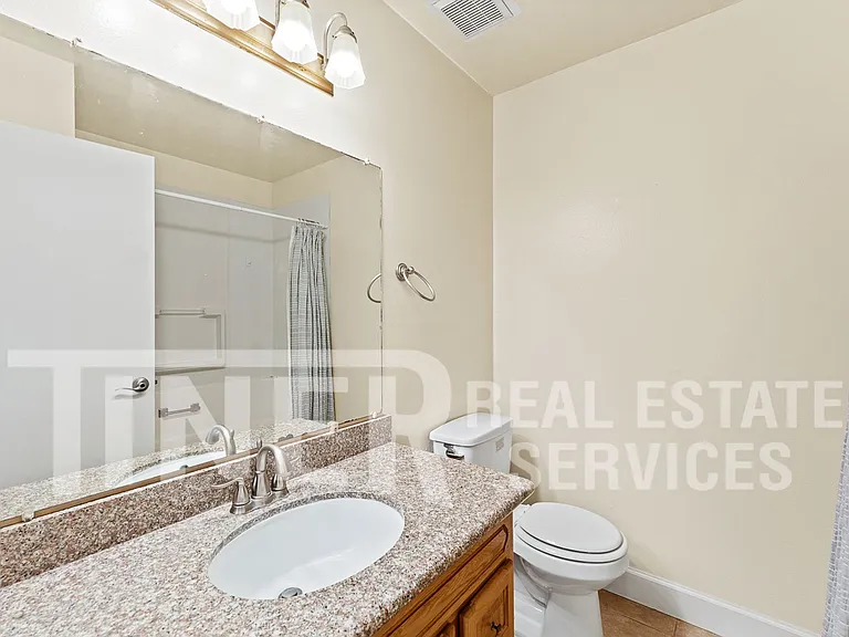 9586 Meadowgreen Cir — Photo 17