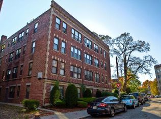 5 Lothian Rd APT 33, Boston, MA 02135