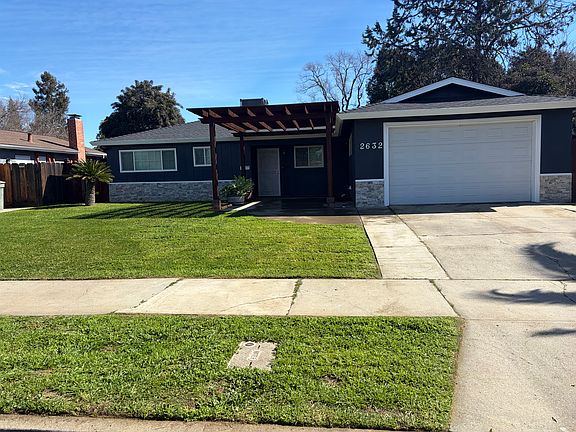 3rd image of 2632 Story Ave