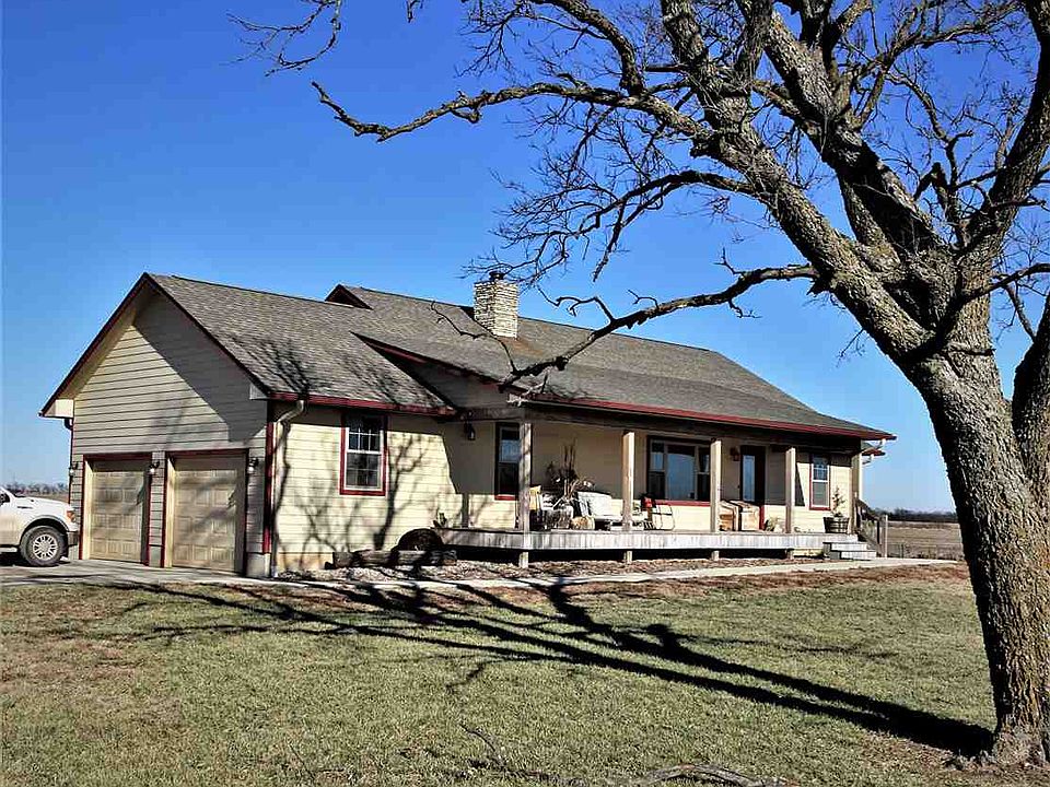 1st image of 6844 NE 130th St