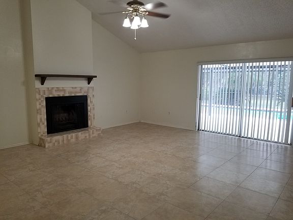 5th image of 6239 Christina Groves Cir W
