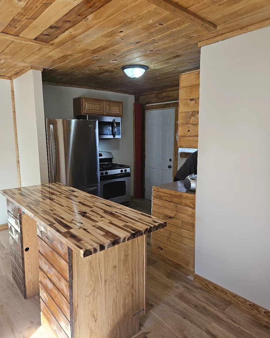 2 bed, 580 sqft, $1,250 — Photo 2