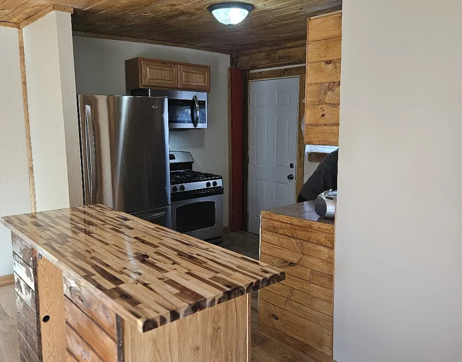 1556 Union Ave #2