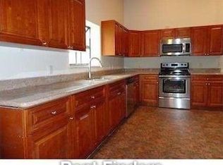 8323 NW 80th St, Tamarac, FL 33321