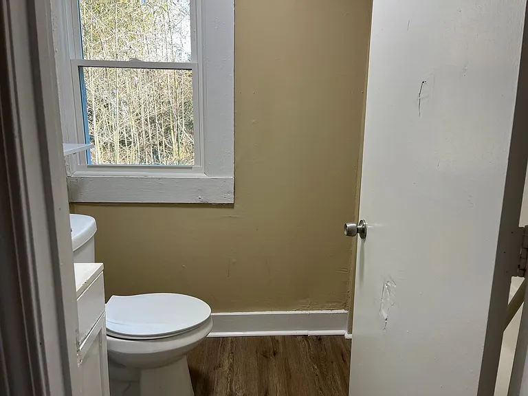 629 Wright St — Photo 9