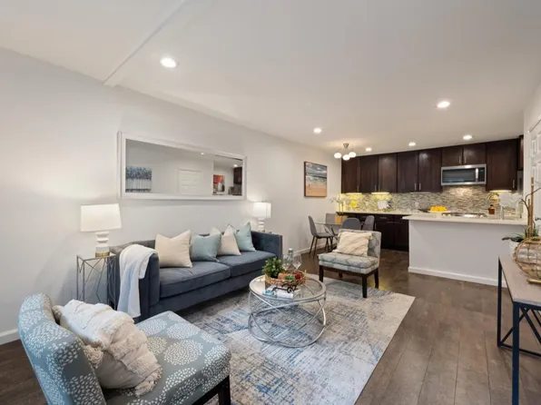 385 Mandarin Dr APT 5, Daly City, CA 94015