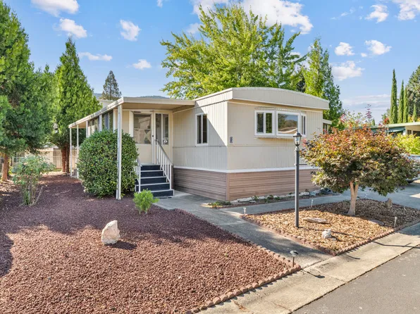 515 E Main St Unit 6, Rogue River, OR 97537