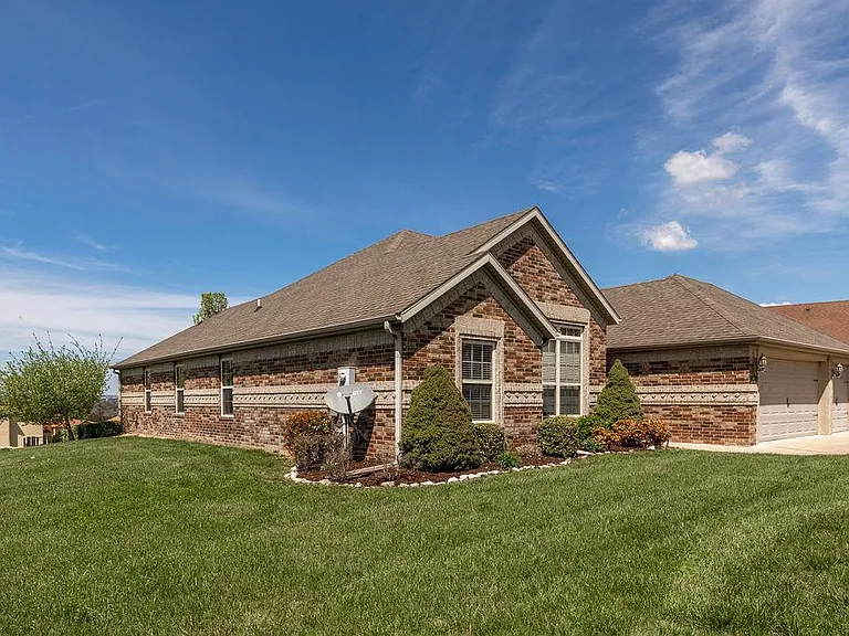109 Stoney Pointe Dr — Photo 20