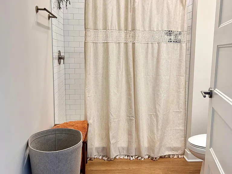 600 E Trinity Ln #305 — Photo 22