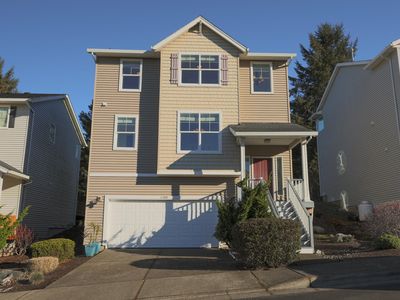 4300 Sequoia Loop, Tillamook, OR, 97141