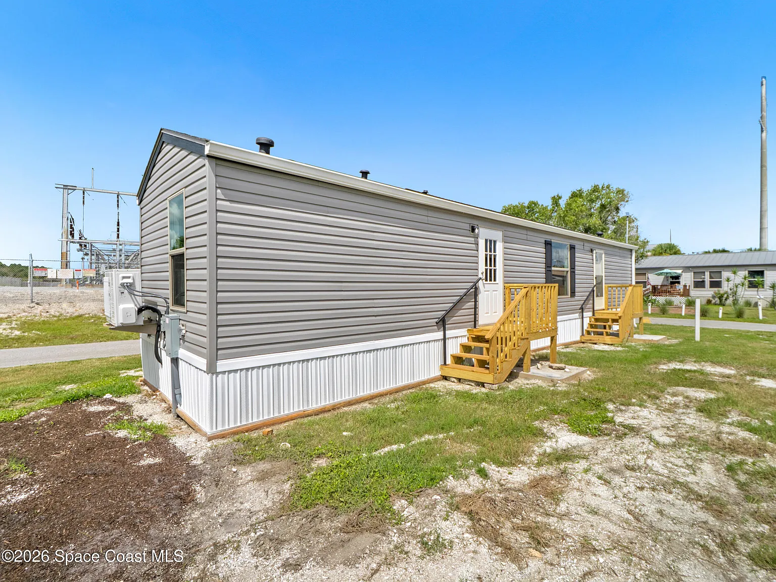 2 bed, 1.0 bath, 620 sqft, $1,689 — Photo 2