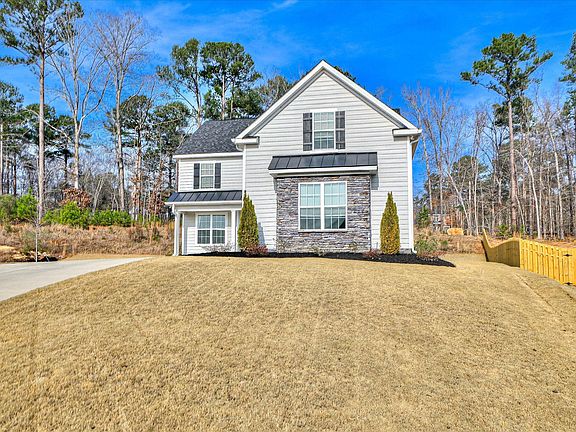 3rd image of 648 River Oaks Ln