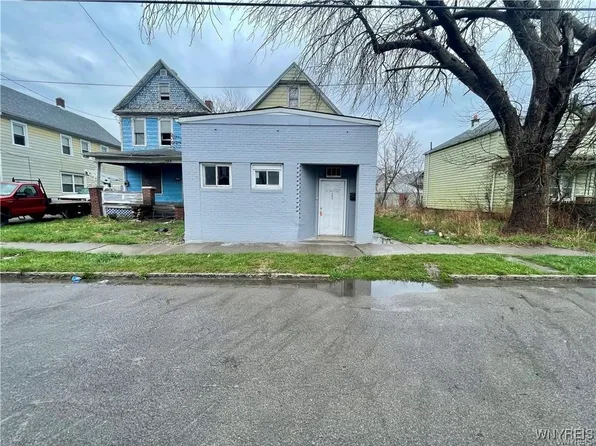 521 19th St, Niagara Falls, NY 14301