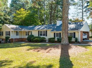 595 Hembree Rd, Roswell, GA 30076