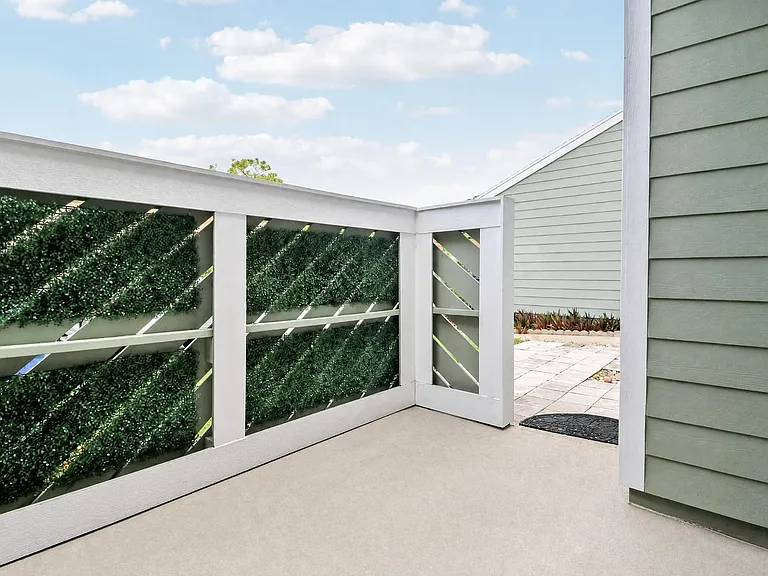 202 Lakewood Dr — Photo 15