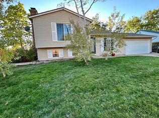913 Harrison Dr, Lafayette, CO 80026