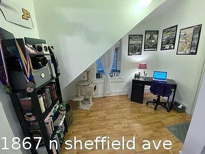 2nd image of 1867 N Sheffield Ave #1427