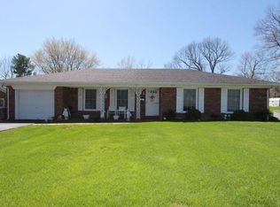 209 Whitney Ave, Lawrenceburg, KY 40342
