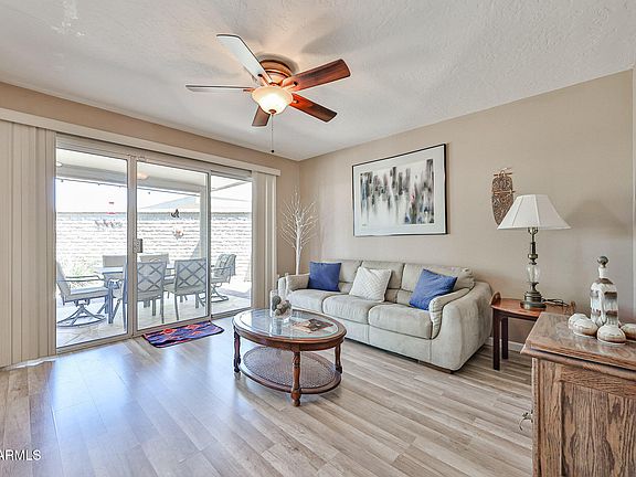 3rd image of 10648 W LOMA BLANCA Drive