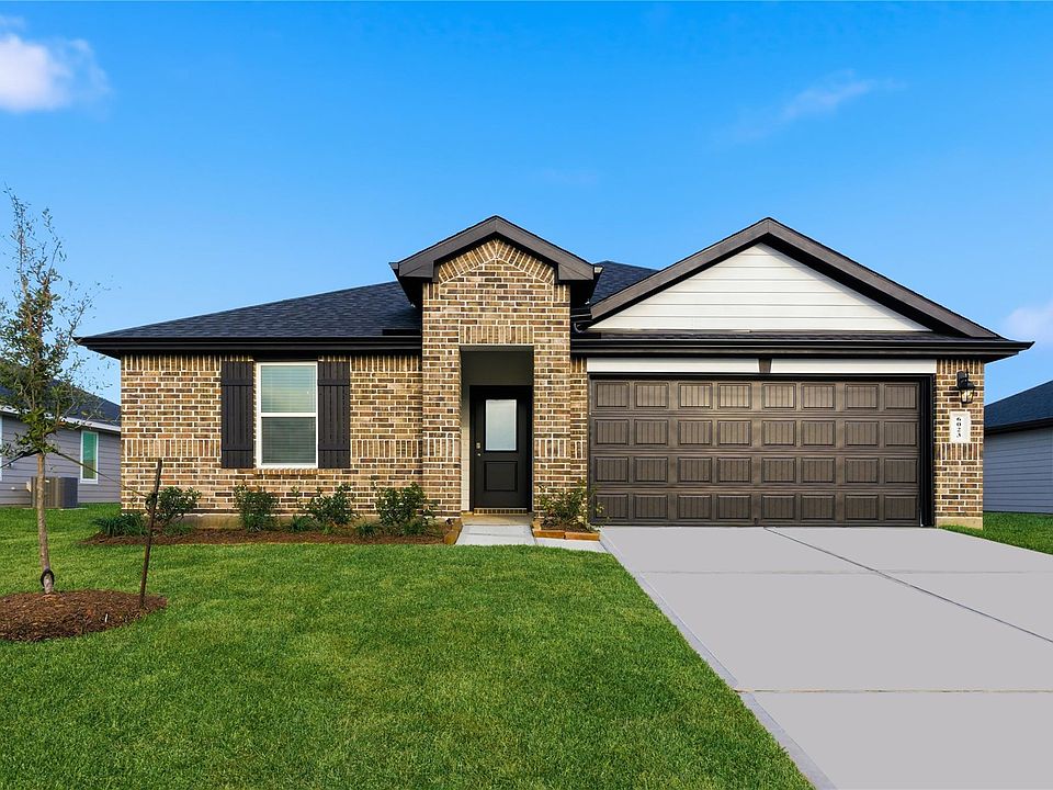 1st image of 4818 Rosemary Creek Dr