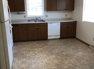 1105 Manitowoc Rd #1107, Menasha, WI 54952