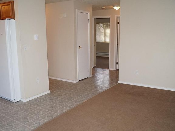 3rd image of 2907 E M St APT 2