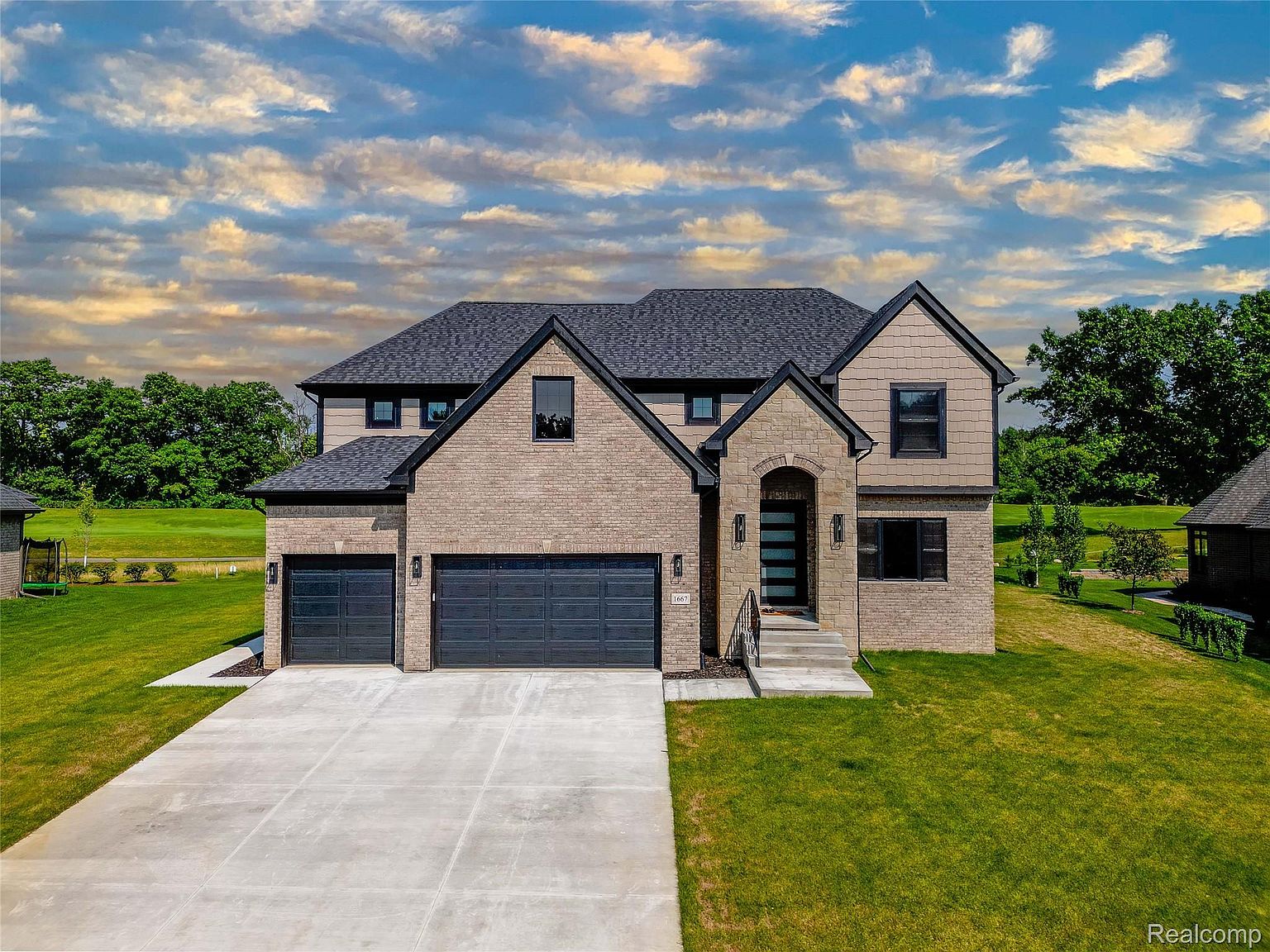 1667 Royal Birkdale Dr