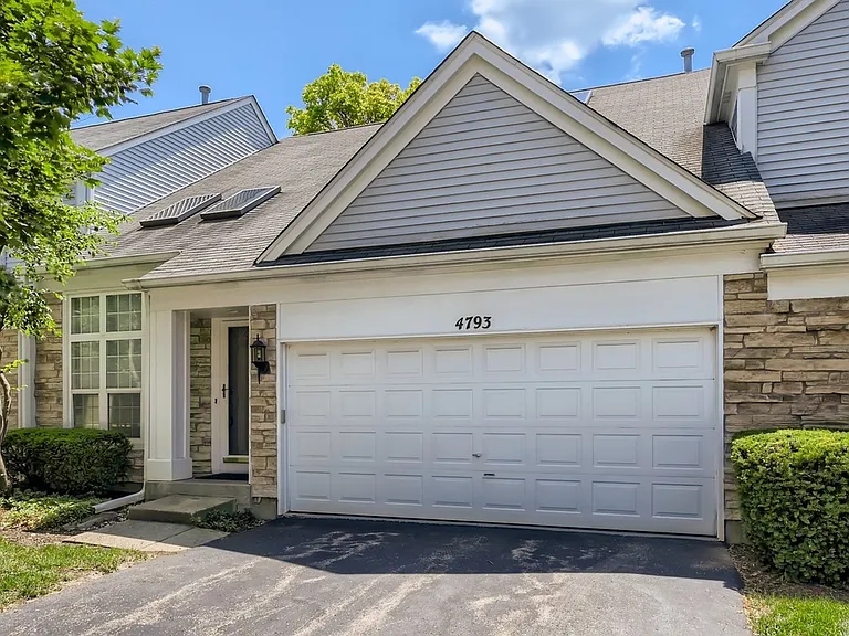 4793 Amber Cir — Photo 2