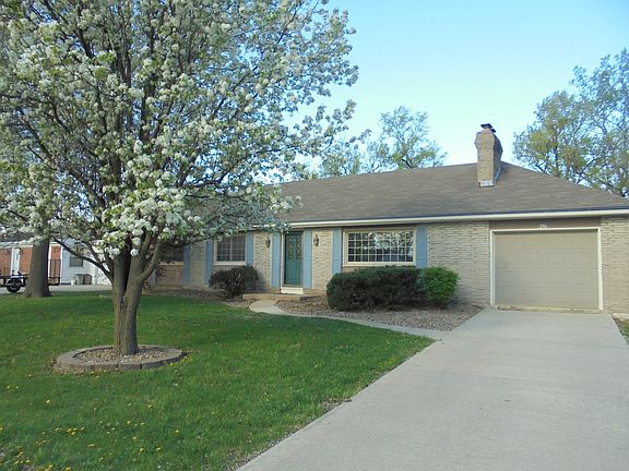 2nd image of 256 Southwest Dr