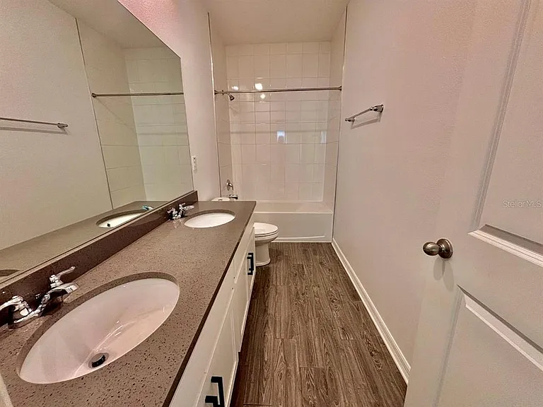 7563 Ashcroft Dr — Photo 21