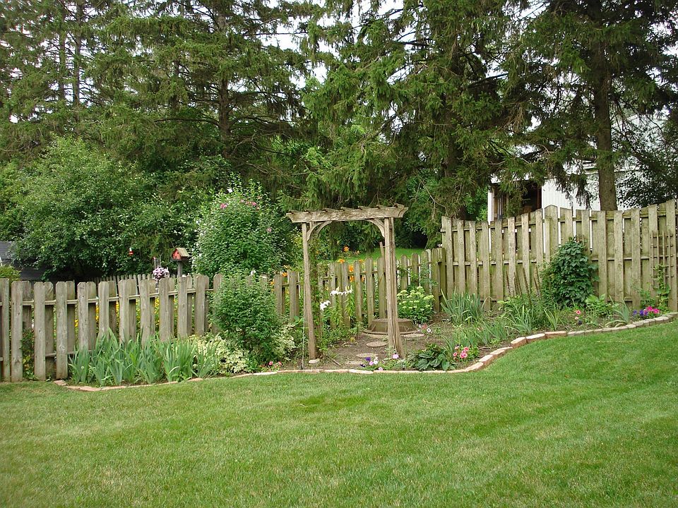 2nd image of 510 Birchwood Dr