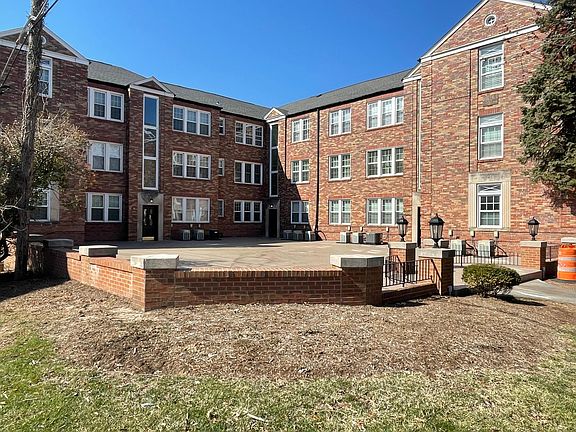 2nd image of 8052 Davis Dr #1S